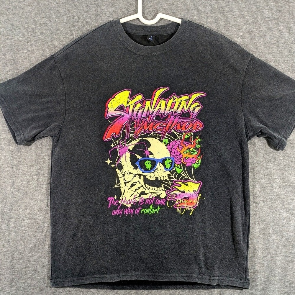 Romwe Signaling Method Skull Graffiti Graphic Mens Black T-Shirt‎ Size S